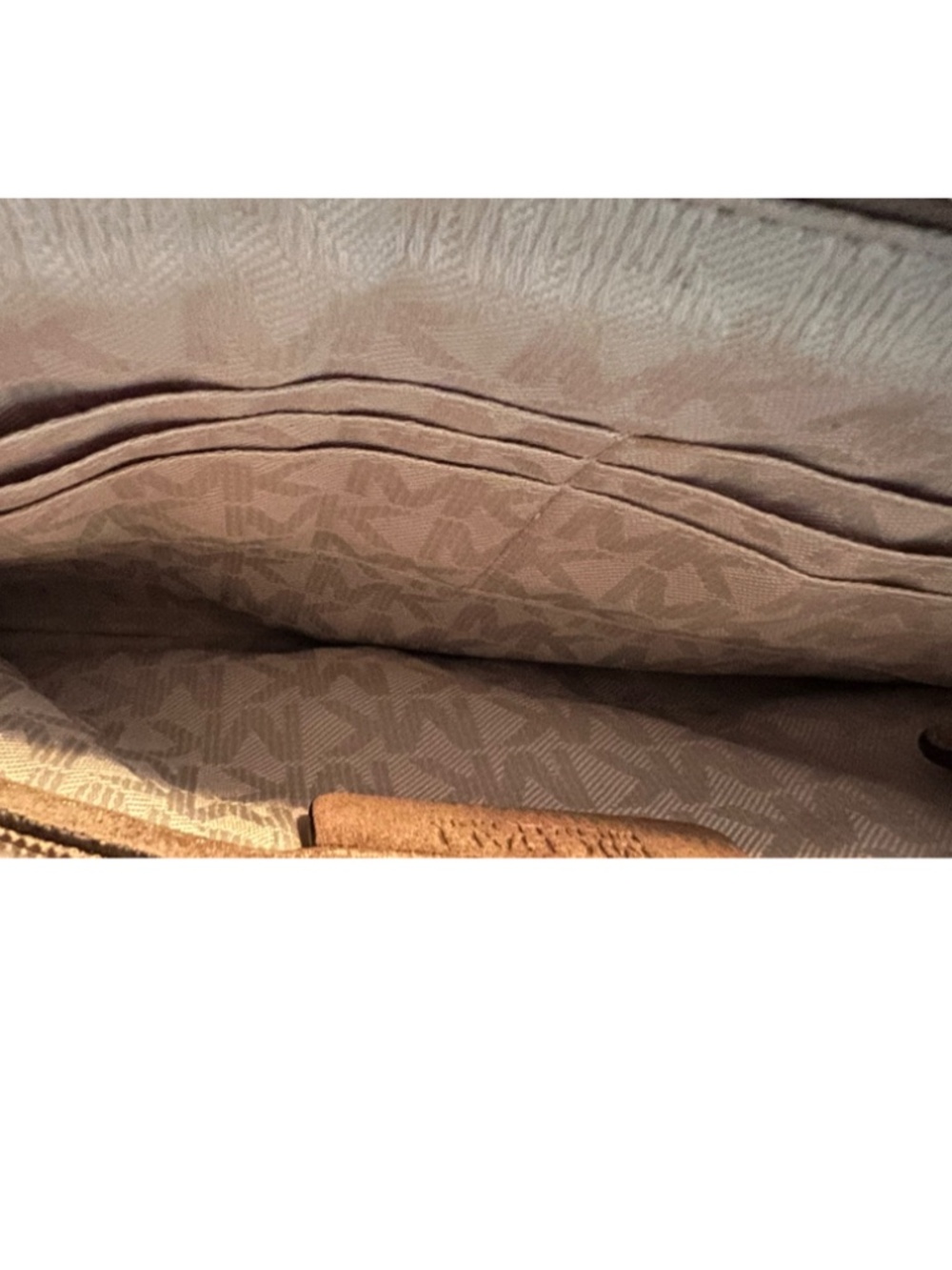 Michael Kors Clutch Bag, Tan Suede, Fringed - Picture 5 of 7